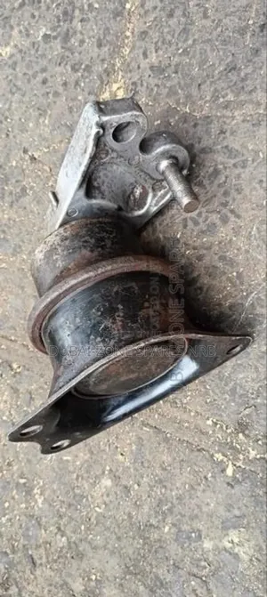 Engine Mounts Honda Fit, Insight, Stream, Airwave Available.