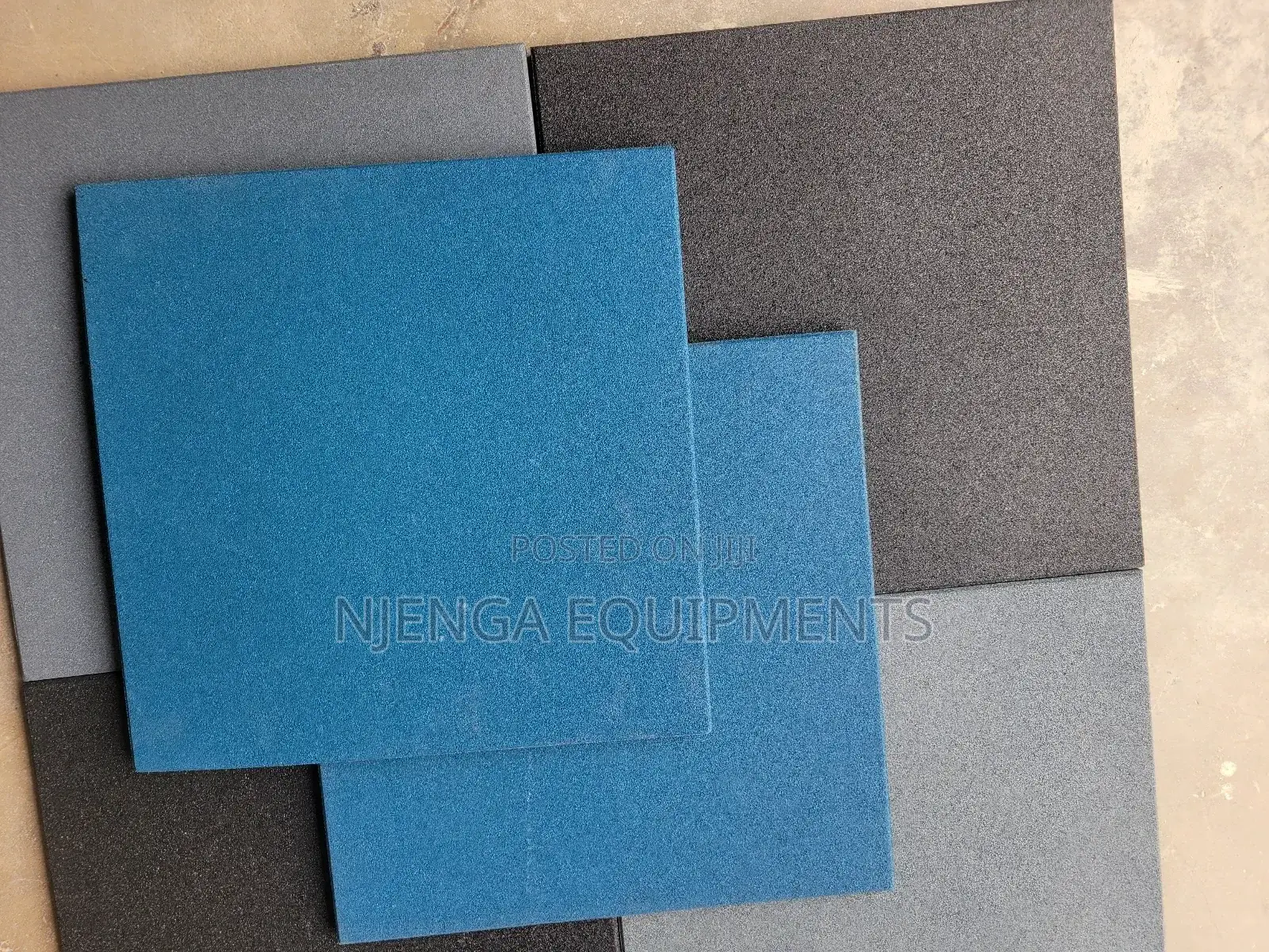 Rubberized Protective Flooring / Gym Mats