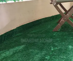 Balcony Style Artificial Green Grass Carpet