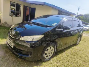 Toyota Wish 2014 Black