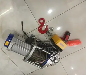3 Tones/30metres Hoist