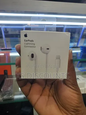 Apple Earpods With Lightning Connector!!