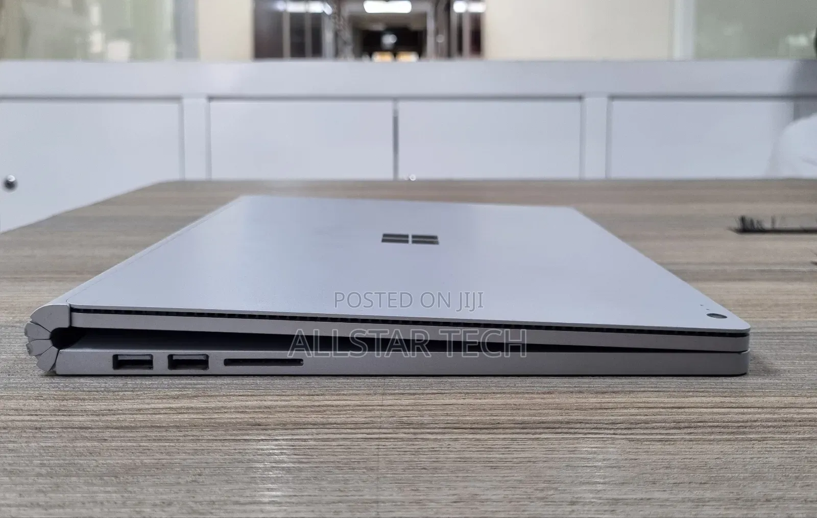 Laptop Microsoft Surface Book 2 8GB Intel Core I5 SSD 256GB