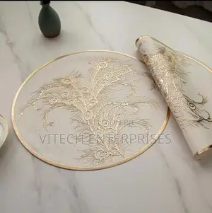 Round Table Mats