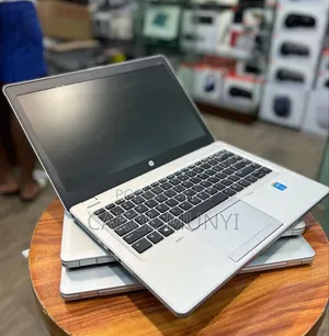 New Laptop HP EliteBook Folio 9480M 8GB Intel Core I3 SSD 500GB