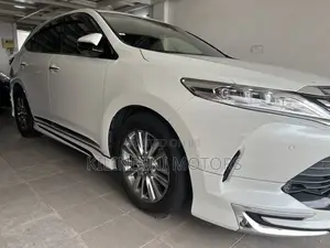 Toyota Harrier 2018 White