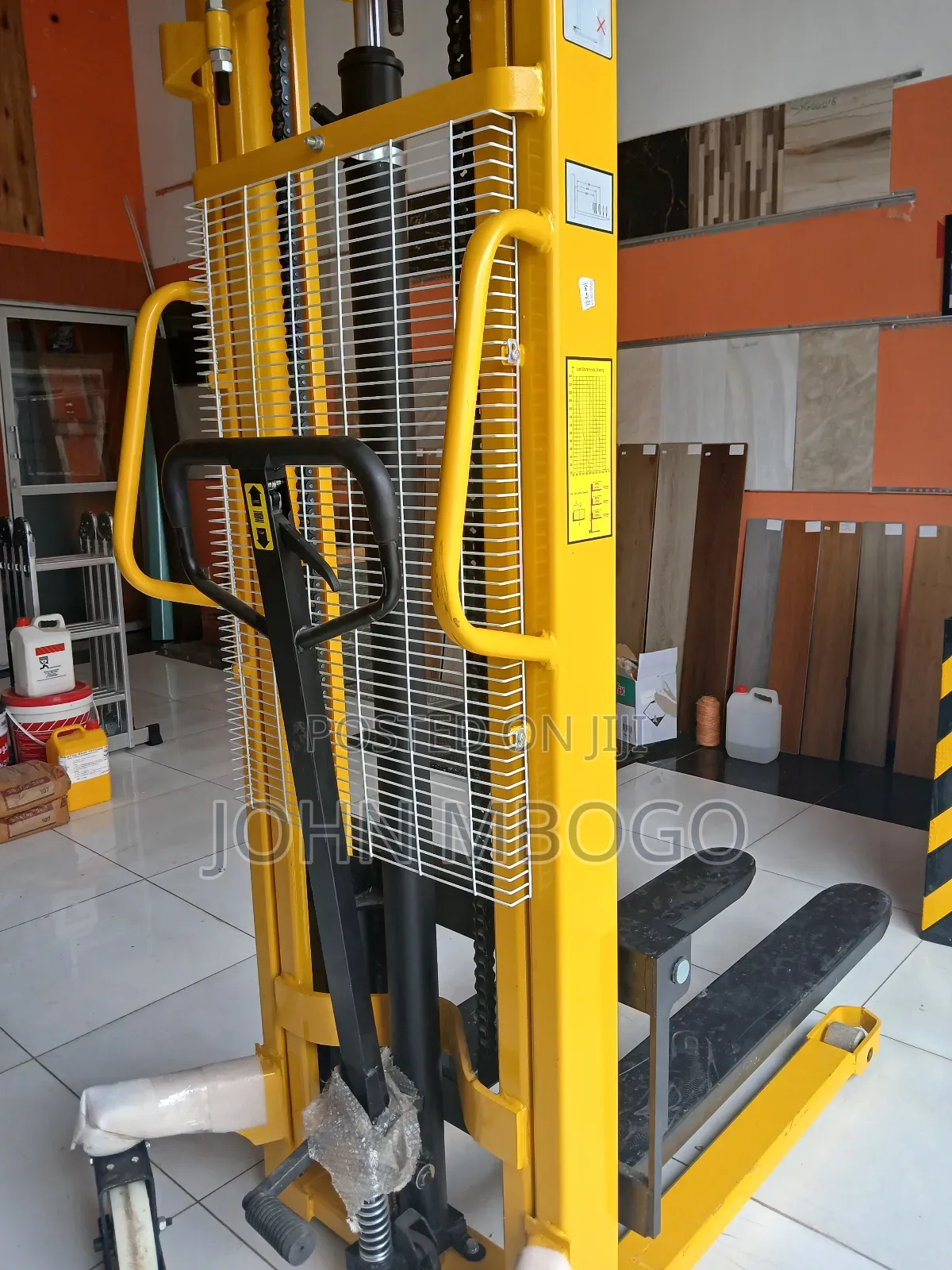 Hydraulic Manual Stacker