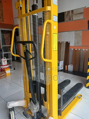 Hydraulic Manual Stacker