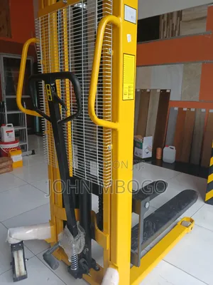 Hydraulic Manual Stacker