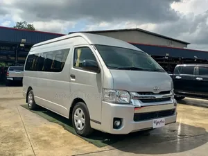 Toyota Grand HiAce 2018 Silver