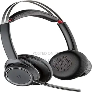 Plantronics - Voyager Focus UC With Charge Stand (Poly)