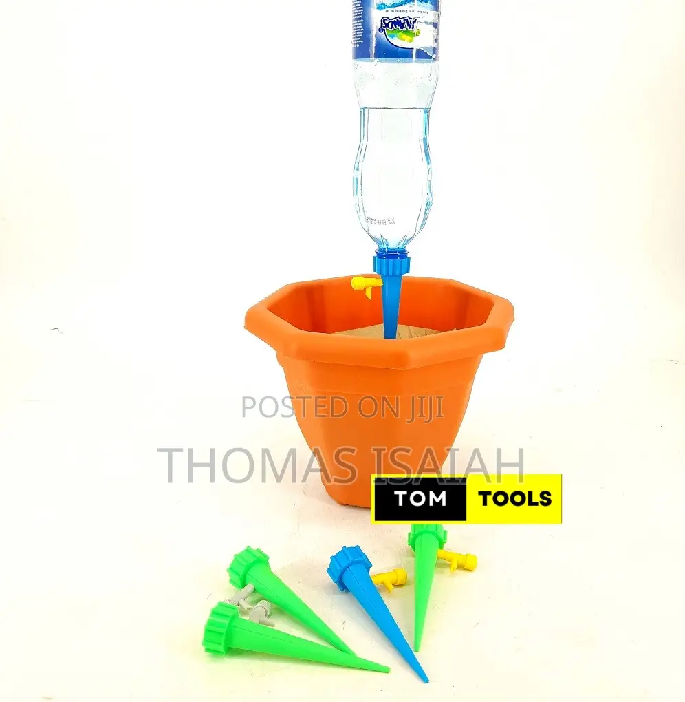 5PCS Plant Self Watering Adjustable Flow Drip Spikes in Mult