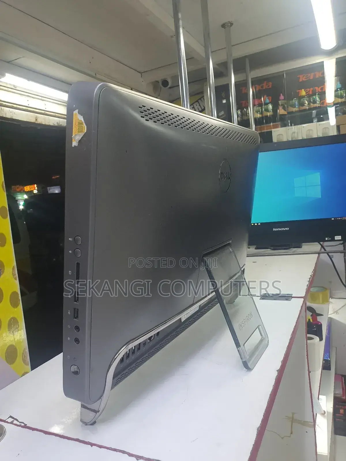 Desktop Computer Dell Inspiron One 2330 4GB Intel Core 2 Duo HDD 320GB