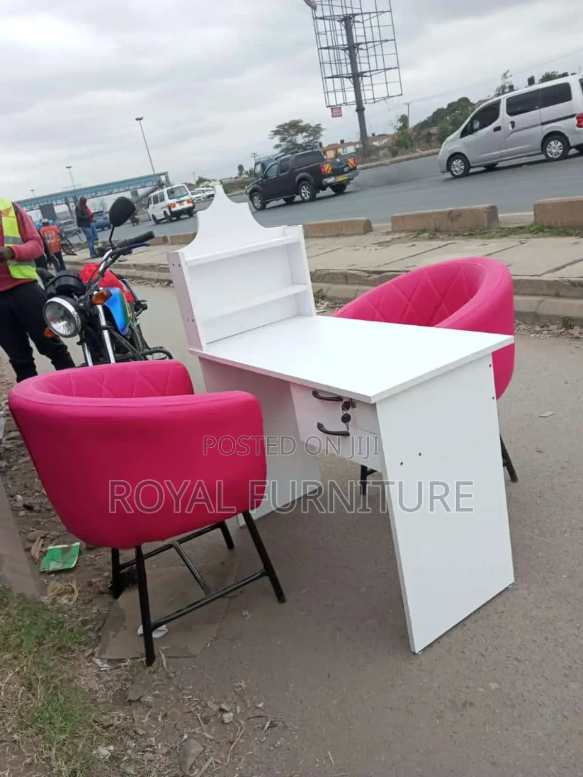 Pedicure Seats and Table Full Set