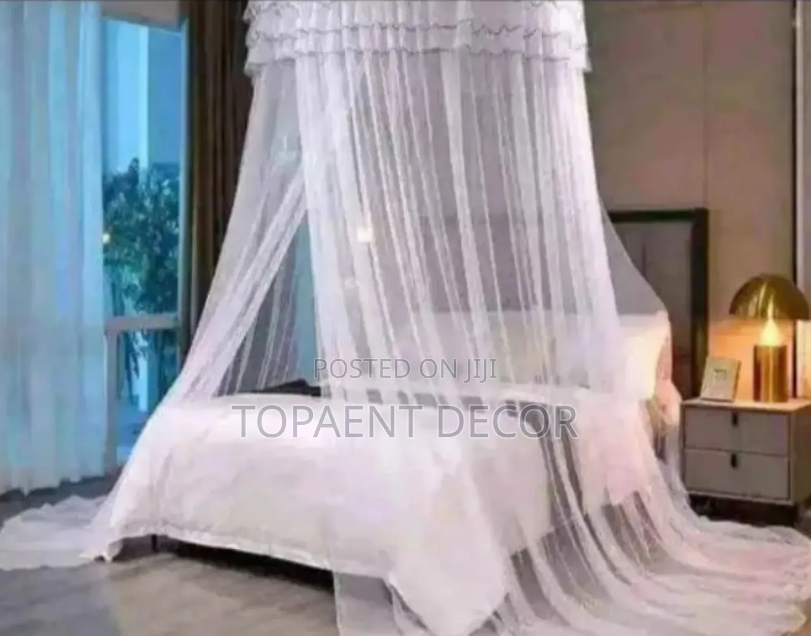 White 5 by 6 Bed Round Mosquito Net