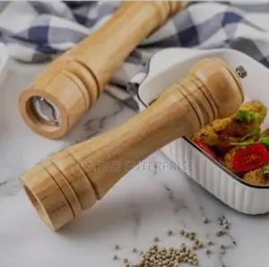 *Wooden Grinder/Wooden Grinder*