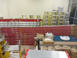 Fibreglass Industrial Extension Ladder With Double Lock