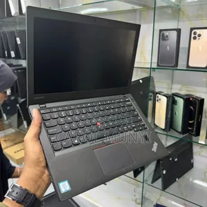 New Laptop Lenovo ThinkPad X270 8GB Intel Core I7 HDD+SSD 500GB