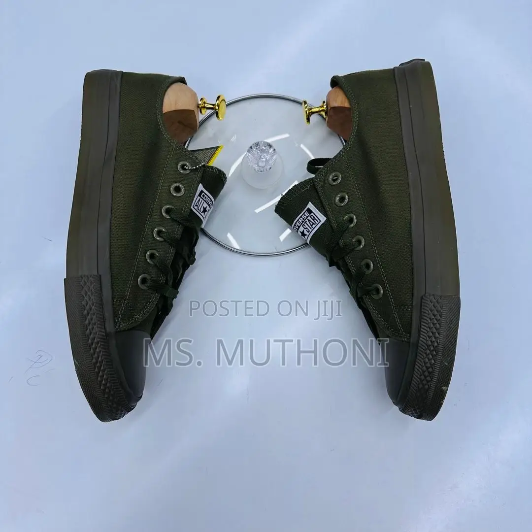 Converse Low Cut Army Green Sizes 37-45