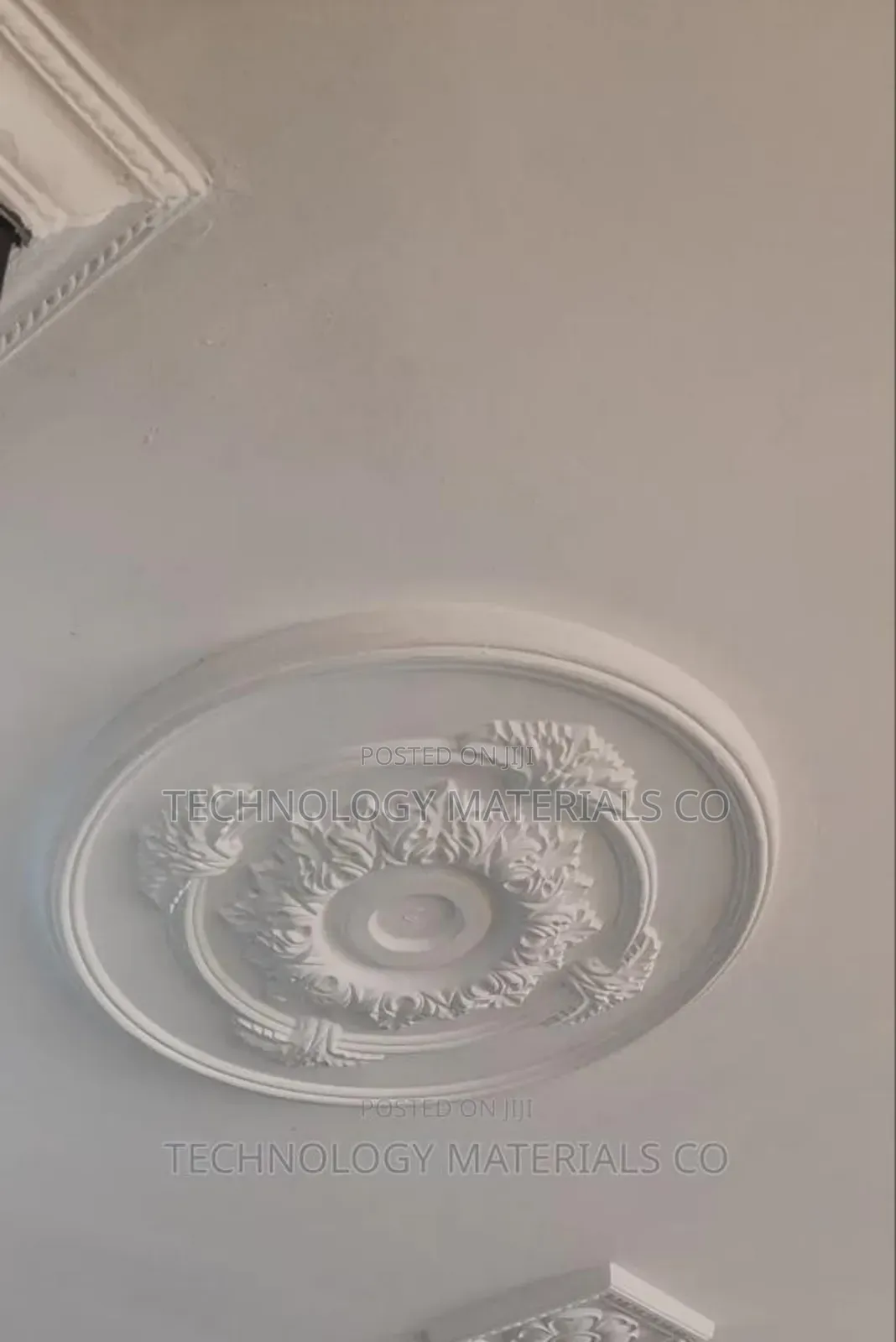 Regal Flora P.U. Ceiling Medallion.