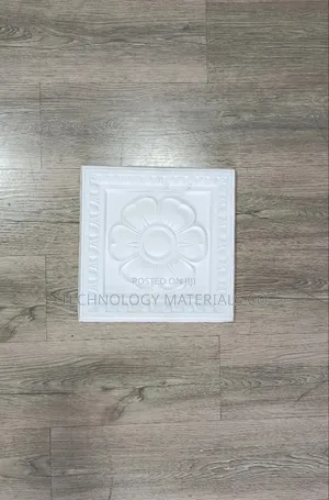 Classic Wreath Gypsum Ceiling Medallion