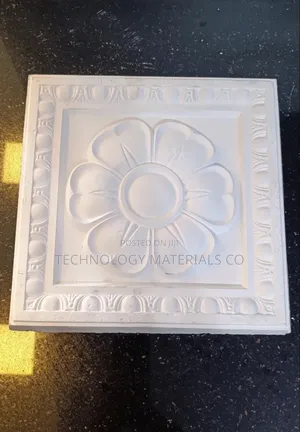 Eternal Laurel Gypsum Ceiling Medallion.
