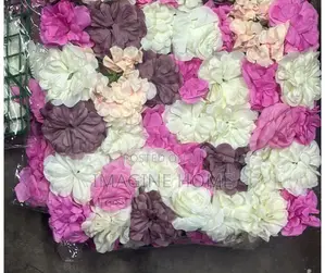 Decorated White Flowers Wall Panels/Hedges
