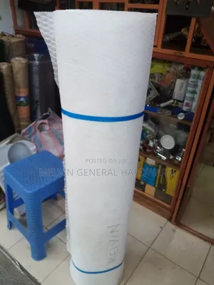White Plastic Mosquito Mesh 4ft by 25m