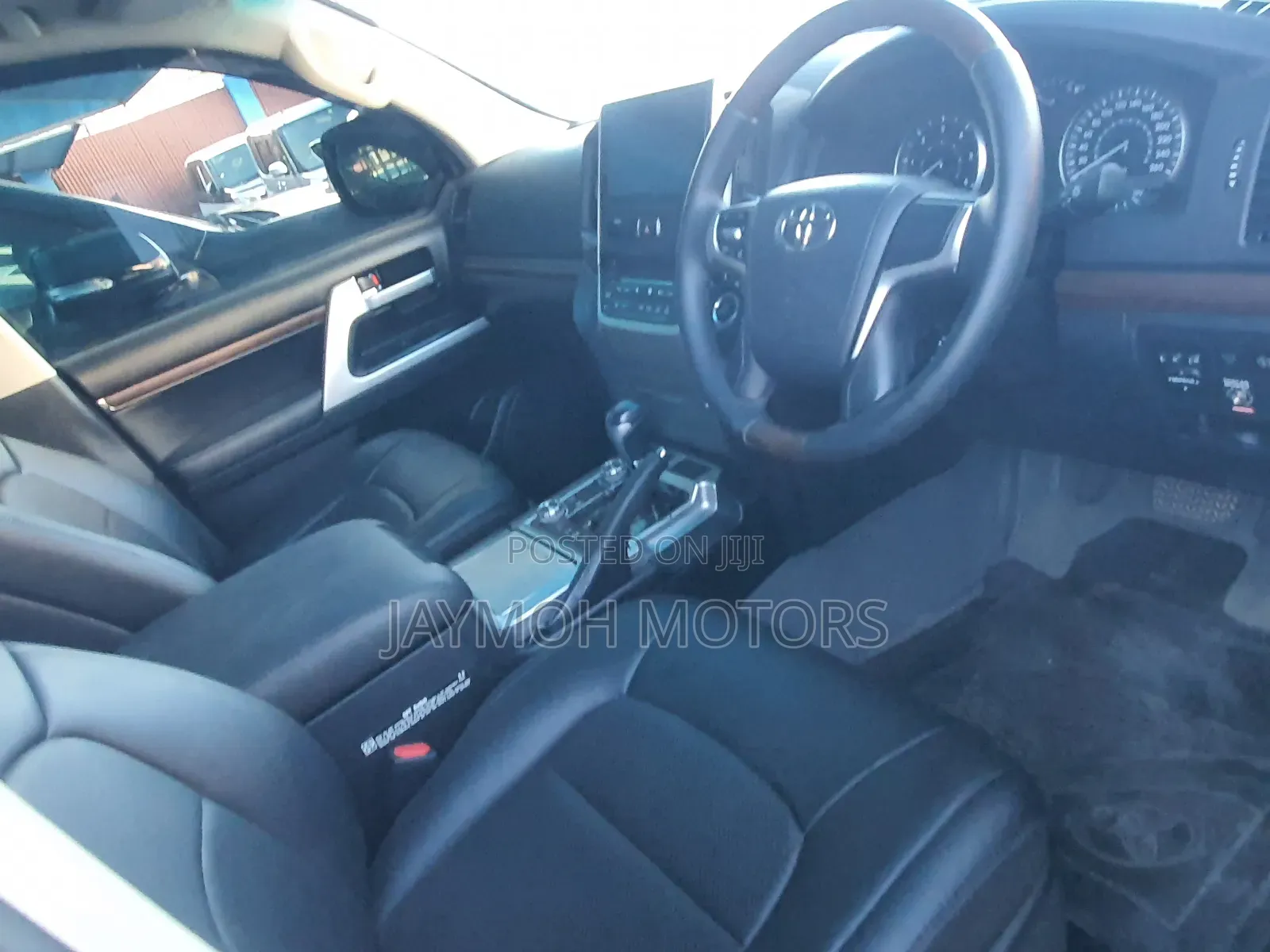 Toyota Land Cruiser 2017 Silver