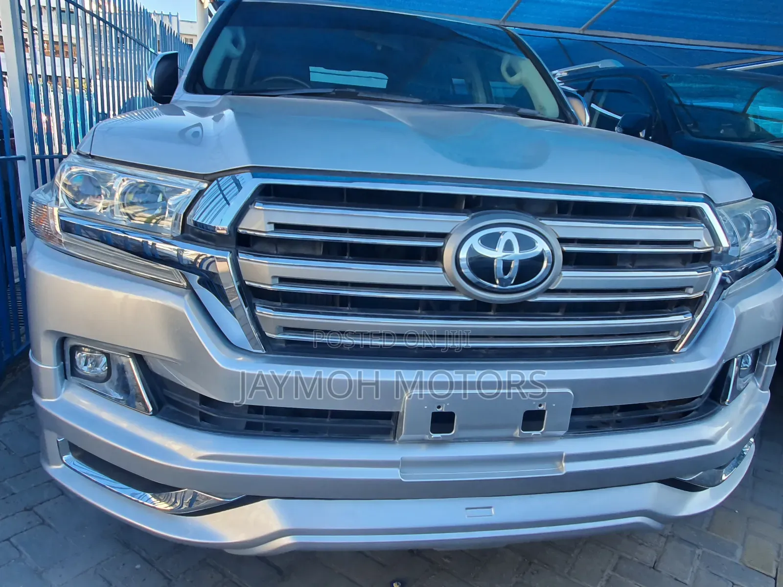 Toyota Land Cruiser 2017 Silver