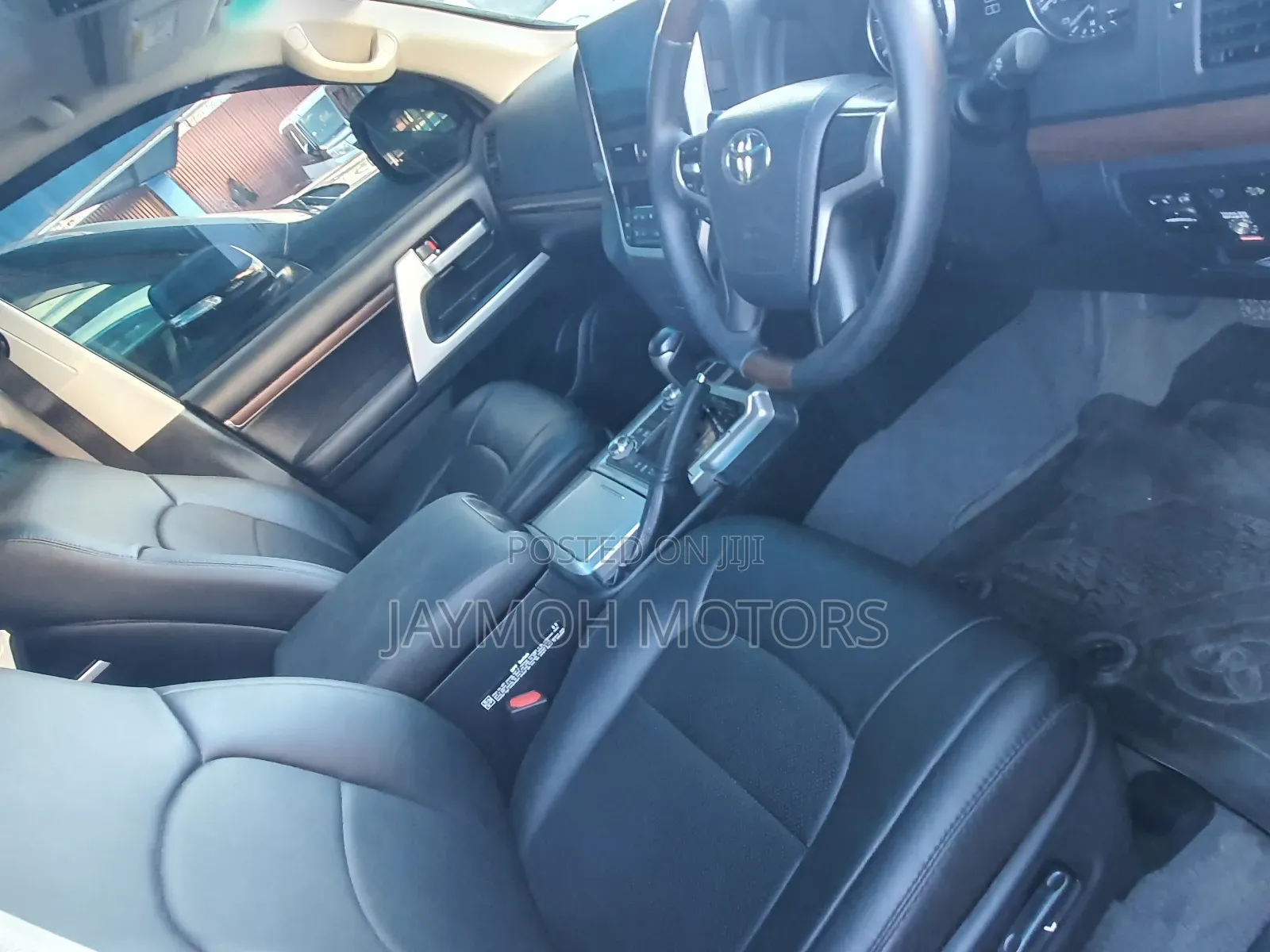 Toyota Land Cruiser 2017 Silver