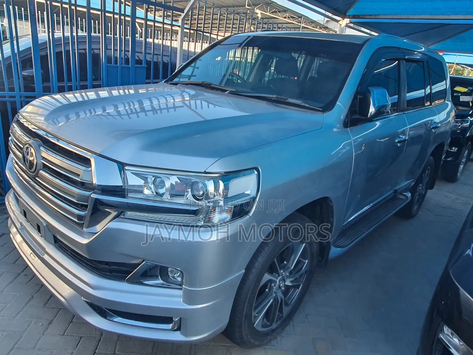 Toyota Land Cruiser 2017 Silver
