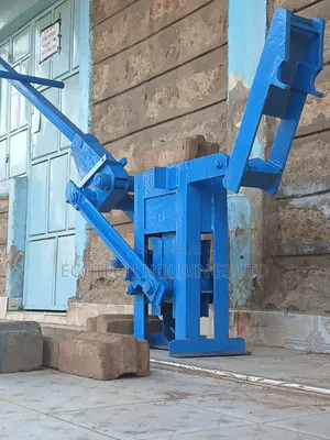 Title :Wide Makiga Interlocking Block Making Brick Machine