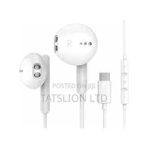 iPhone 15, 15 Pro 15 Pro Max Wired Earphones