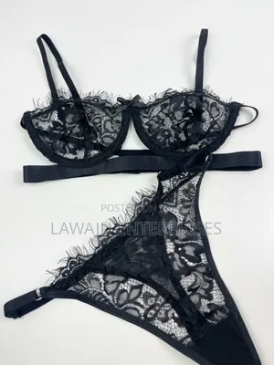 2PC Black Flower Lace Lingerie