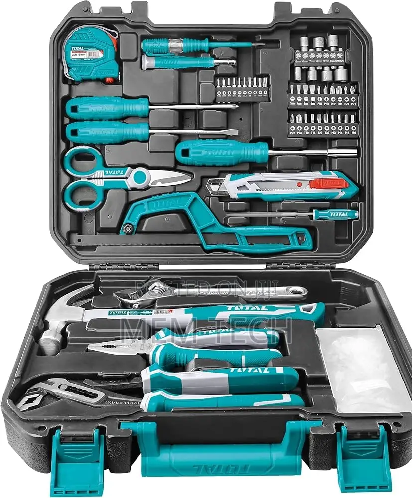 Total THKTHP21306 130 PCS Tools Set