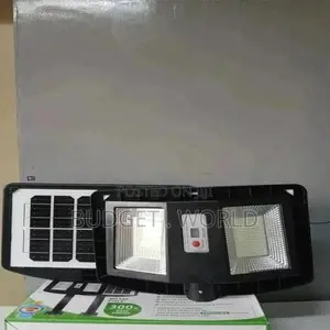 300 Watts Double Sided Solar Street Light With Darkness And