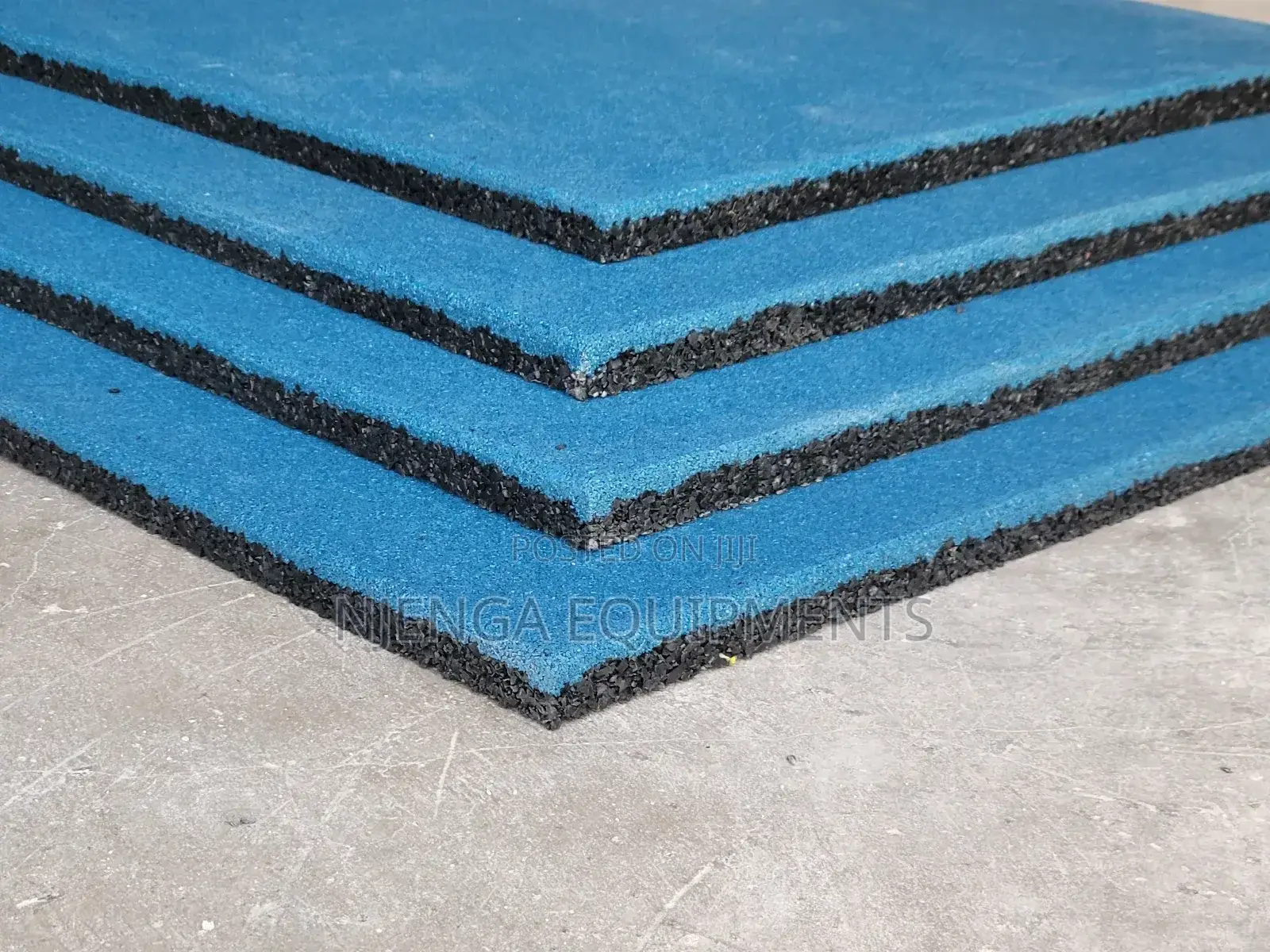 20mm Anti-Slip Tiles / Rubber Matts