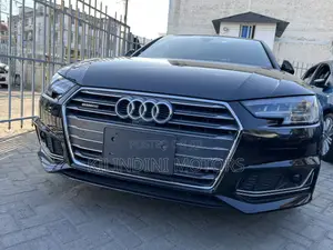 Audi A4 2018 Black