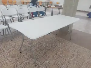 Foldable Table (Tũtiona Table)
