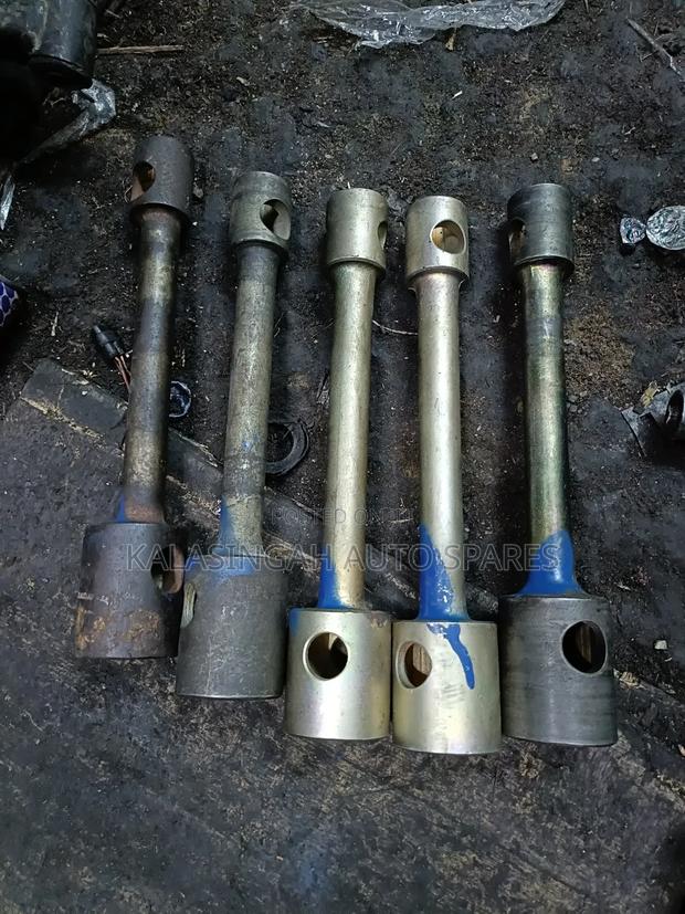Wheel Spanner for Mitsubishi Canter and FH