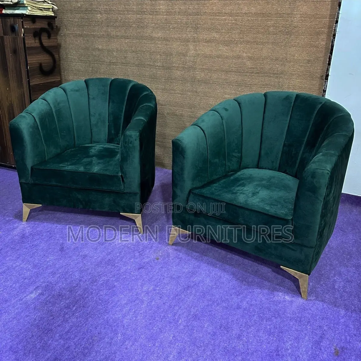 Modern Customized C-Shaped Sofa/ Single Sofa