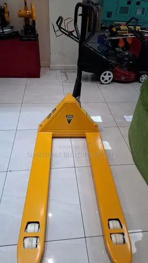 Hisaki Japan 3 Tones Wide Pallet Truck