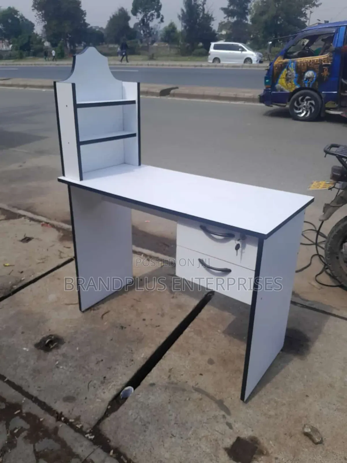 White Manicure Table