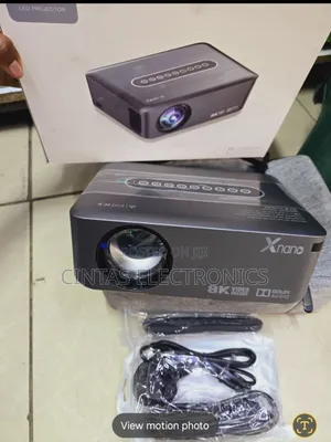 New X1 Smart Projector