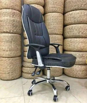 Ergonomic Leather Chair