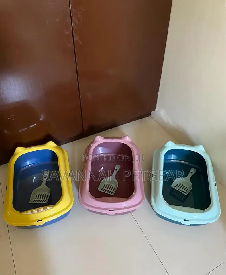 Large Litter Box + Free Cat Litter Scoop