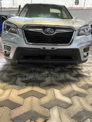 Subaru Forester 2018 Silver