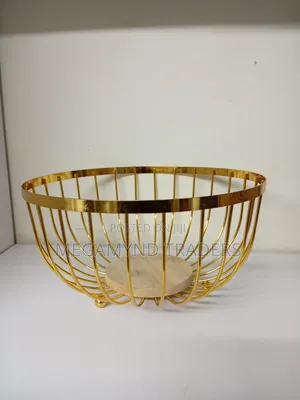 Golden Fruit Basket/Metal Fruit Basket