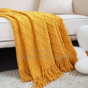 Knitted Throw Blanket With Tassels/Lightweight Soft Blanket